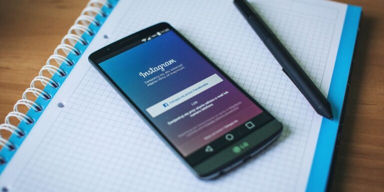 Live Commerce: 9 Best Ways to Generate Leads Using Instagram for eCommerce